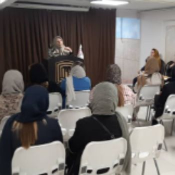 جلسات اولیا و مربیان مردادماه