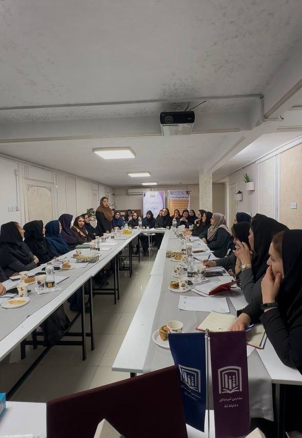 دومین جلسه شورای معلمان